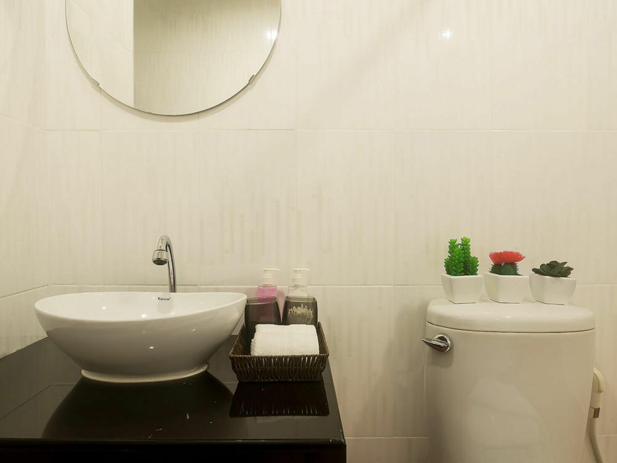 Green Leaf Hostel Phuket Bagian luar foto